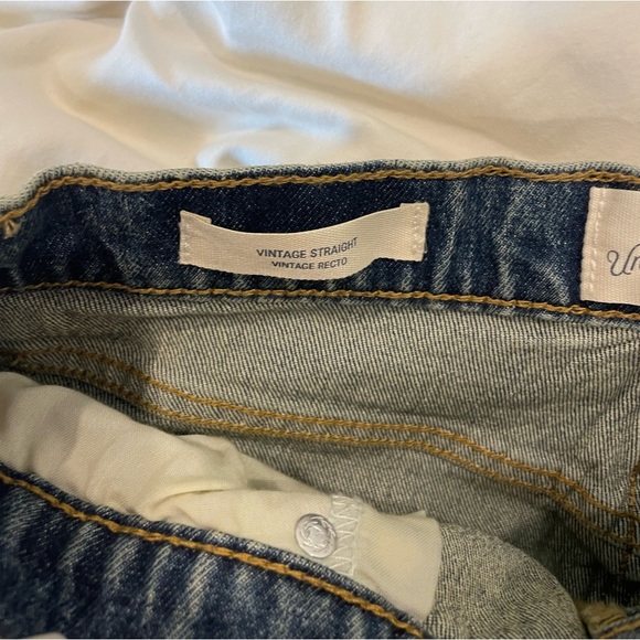 Universal Thread High Waisted Straight Jeans Size 2 - Picture 9 of 10